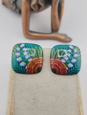 SOLD PRIVATE SALE 1987 AVON Vintage Floral Teal Stud Earrings - Teal & Red